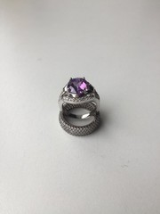 Кольцо новое серебро 19 размер камень аметист фиолетовый сиреневый кам
